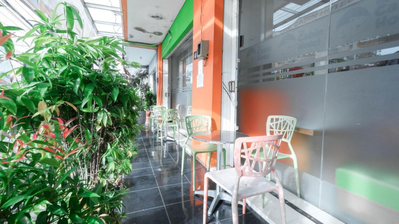 Cabin Hotel Sutomo Yogyakarta Exterior photo
